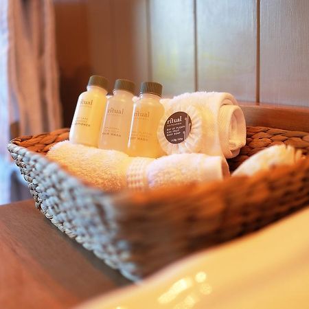 Tauhara Sunrise Lodge Taupo Ngoại thất bức ảnh