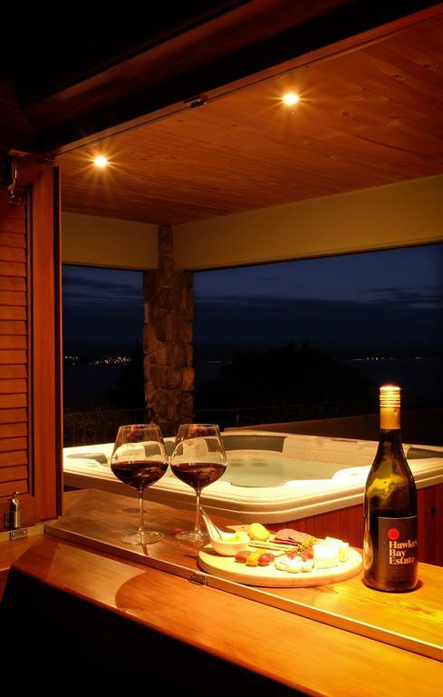 Tauhara Sunrise Lodge Taupo Ngoại thất bức ảnh