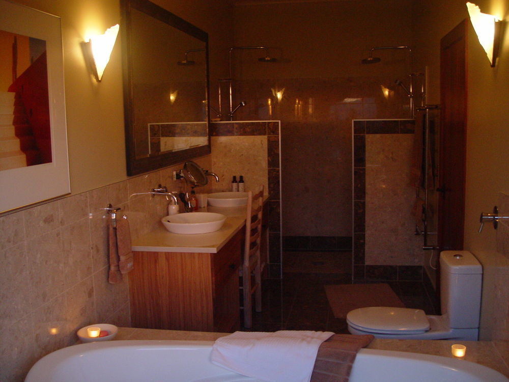 Tauhara Sunrise Lodge Taupo Ngoại thất bức ảnh
