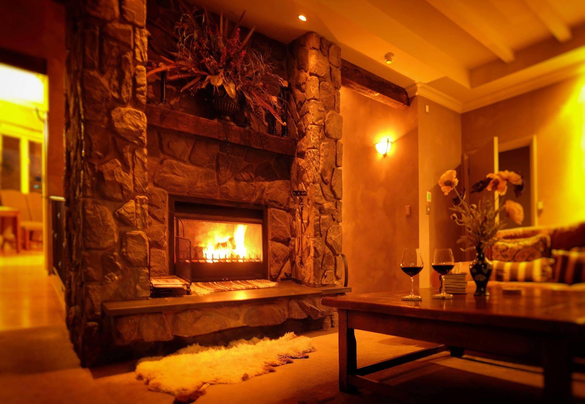Tauhara Sunrise Lodge Taupo Ngoại thất bức ảnh